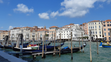 Venecia y sus góndolas